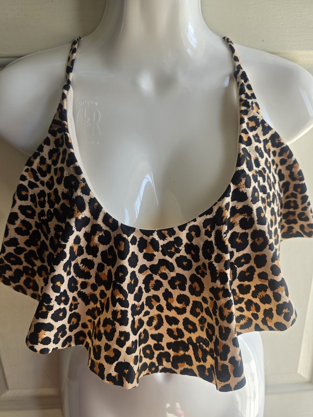Vineyard Vines Leopard Flounce Bikini Top - Black & Tan